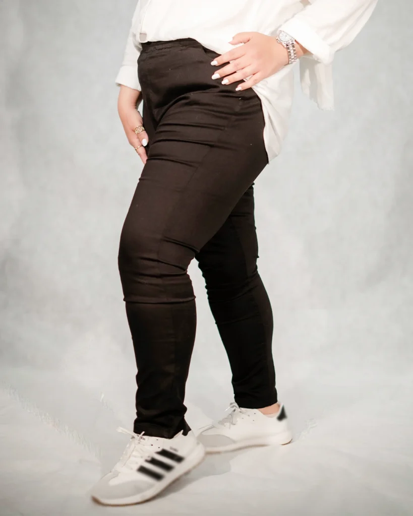 plus size black jeans - side view -